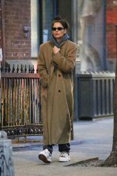 Katie Holmes Out in New York City 03/13/2024