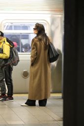 Katie Holmes Waiting for a Uptown Train in NYC 03/24/2024