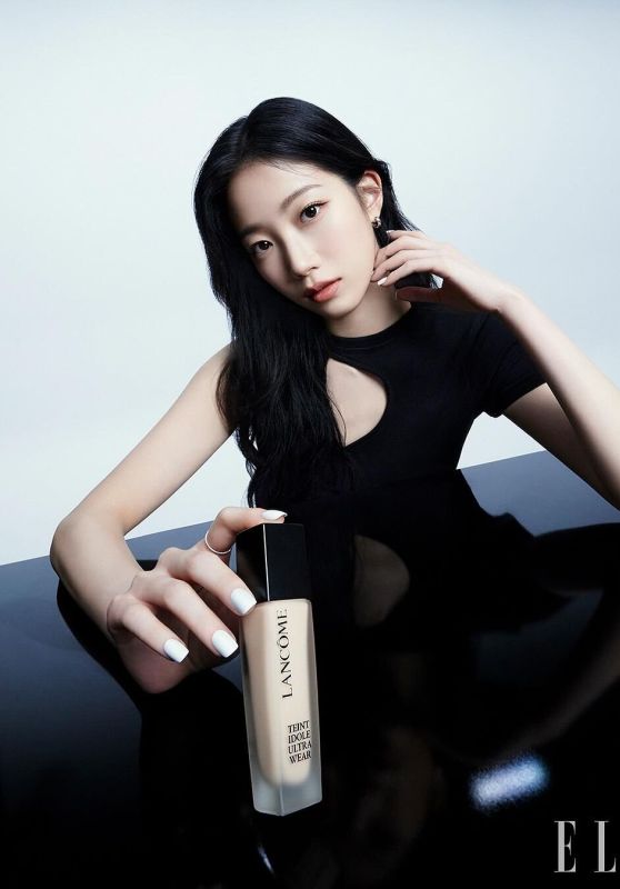 Kazuha (LE SSERAFIM) - Photoshoot for Elle Magazine Korea April 2024