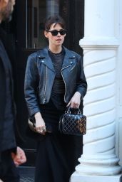 Kristen Stewart Arrives to Ed Sullivan Theater in New York 03/11/2024