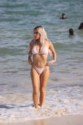 Lisa Opie in a Bikini in Cancun 03/04/2024
