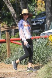 Lisa Rinna Hike Through the Scenic Trails of Marina Del Rey 03/29/2024