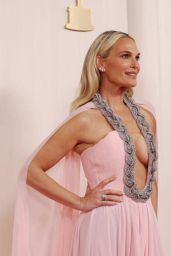 Molly Sims at Oscars 2024 Red Carpet