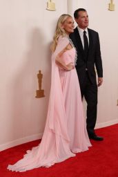 Molly Sims at Oscars 2024 Red Carpet