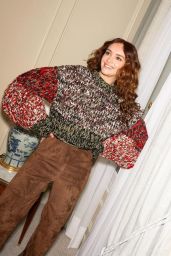 Olivia Cooke - Loewe Fashion Show Photoshoot March 2024