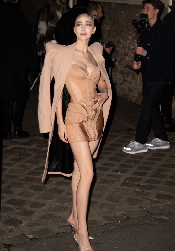 Victoria Dauberville at Mugler Show During Paris Fashion Week 03/03/2024
