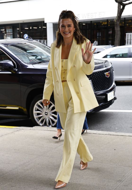Victoria Garrick Arriving at CBS Studios in NY 03/26/2024