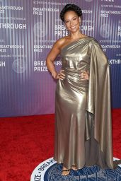 Alicia Keys at Breakthrough Prize Ceremony in Los Angeles 04-13-2024