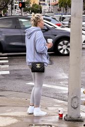 Amanda Bynes Out in Glendale 04-14-2024