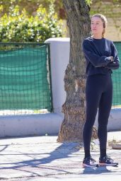 Amber Heard Jogs Through the Streets of Madrid 04-08-2024