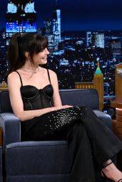 Anne Hathaway - The Tonight Show With Jimmy Fallon 04-29-2024