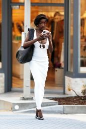 Chelsea Lazkani Out in Los Angeles 04/04/2024