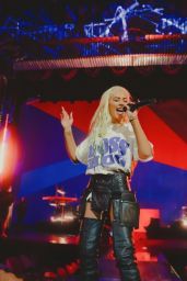 Christina Aguilera Performs in Las Vegas 04-18-2024