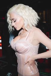 Christina Aguilera - Snapshots Backstage at Concert 04/08/2024