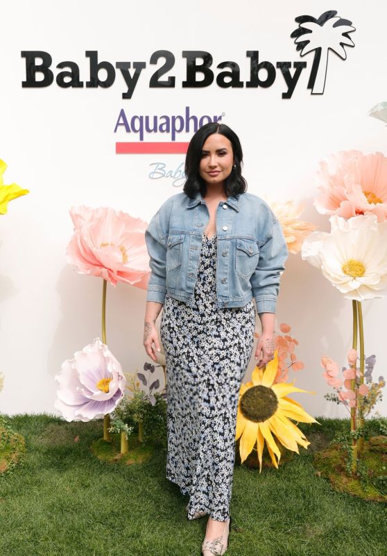 Demi Lovato at Baby2Baby Mother