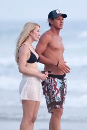 Ellie Goulding on Costa Rican Beaches 03/27/2024