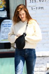 Grace Gummer Street Style - Santa Monica Blvd in LA 04-27-2024