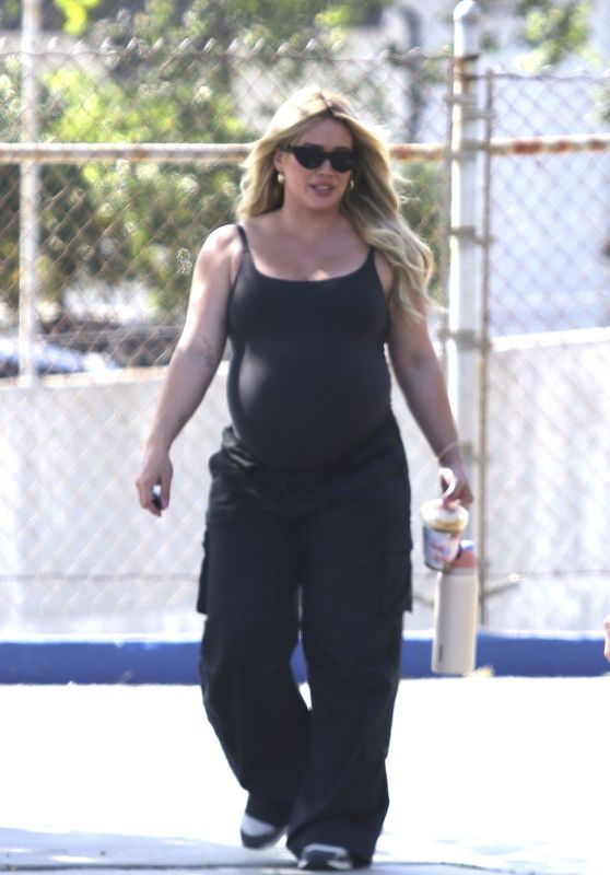 Hilary Duff Out in Los Angeles 04-22-2024