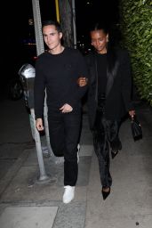 Jasmine Tookes is going to the ShoreBar in LA 04-26-2024