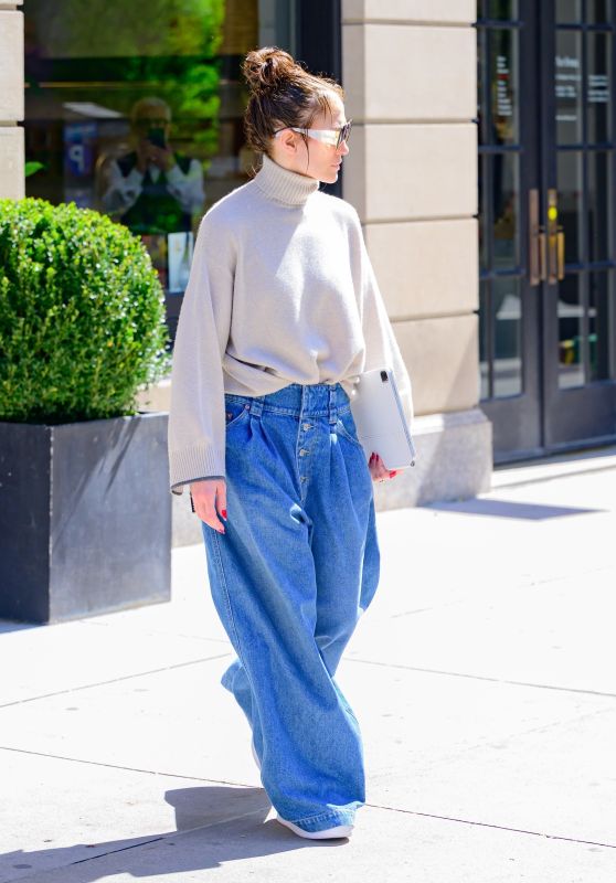 Jennifer Lopez Embraces Oversized Denim Trend with Gucci Jeans