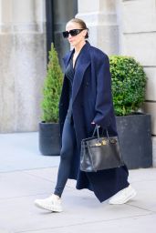 Jennifer Lopez in all black Out in New York 04-10-2024