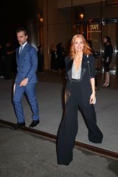 Jessica Chastain Leaving the Ralph Lauren Fashion Show in New York 04-29-2024