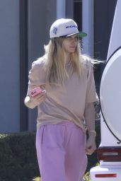 Jessica Hart in Casual Outfit in Los Feliz 04/01/2024