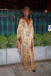 Jodie Turner-Smith Leaving the Ralph Lauren Fashion Show in New York 04-29-2024