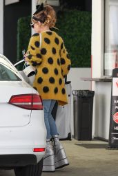 Kate Beckinsale Departs From a Skincare Clinic in Beverly Hills 04-16-2024