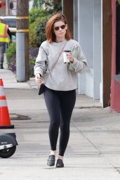 Kate Mara in Casual Outfit in Los Angeles 04-15-2024