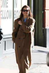 Katie Holmes Sporting a Brown Camel Coat in Manhattan’s SoHo Area 04/07/2024