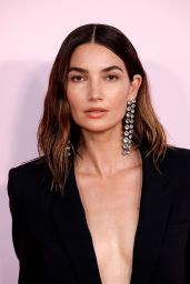 Lily Aldridge at the Fashion Trust U.S. Awards 2024 in Beverly Hills