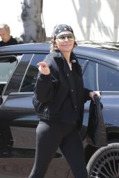 Lisa Rinna in a Black Ensemble During Grove Shopping Spree in Los Angeles 04/01/2024
