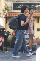 Maia Reficco With Her Boyfriend at a Restaurant in Rome 04-29-2024