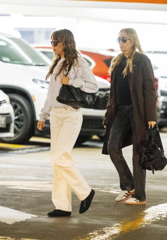 Miley Cyrus and Mom Tish 04-25-2024