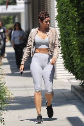 Nicole Murphy Sports an Athletic Outfit in Beverly Hills 04-23-2024