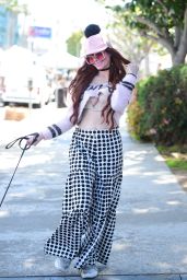 Phoebe Price Out in Los Angeles 04/07/2024