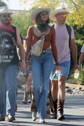 Rachel Leviss Arrives at The Stagecoach Festival With Friends in Indio 04-26-2024