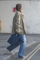 Rosie Huntington-Whiteley Street Style - West London 04-27-2024