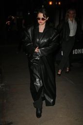 Selena Gomez in a Chic Leather Coat Leaving Carbone in New York 04/07/2024