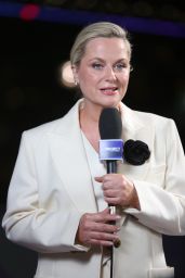 Amy Poehler at "In Conversation with Amy Poehler" Event in Sydney 05-27-2024