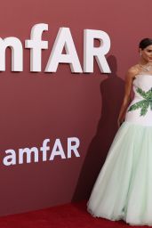 Ariadna Gutierrez at amfAR Cannes Gala in Cap d’Antibes 05-23-2024