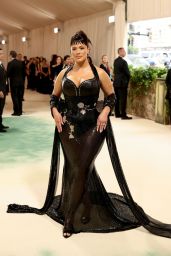 Ashley Graham at Met Gala 2024 (more photos)