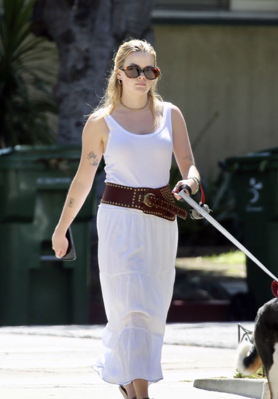 Ava Phillippe Out in Los Angeles 05-08-2024