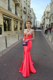Blanca Blanco - Photoshoot in Cannes 05-20-2024