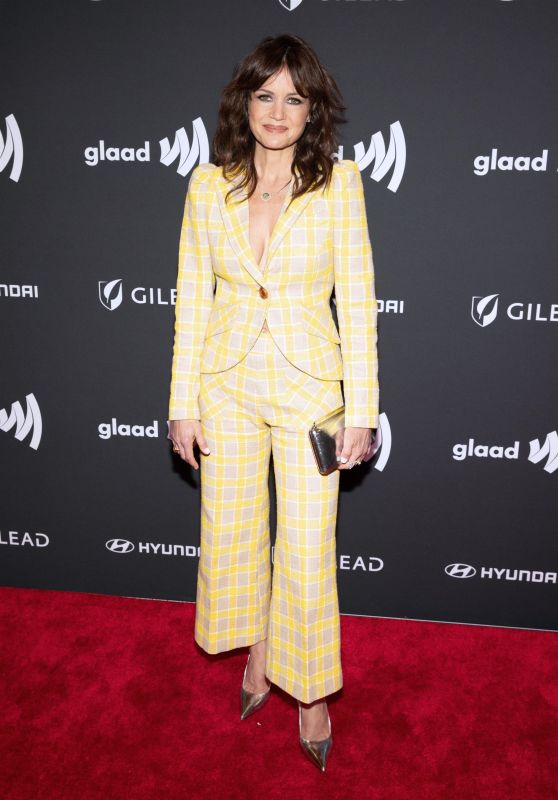 Carla Gugino at GLAAD Media Awards in New York 05-11-2024