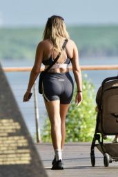 Charlotte Crosby in sporty Attire on the Esplanade in Cairns, Queensland 05-01-2024