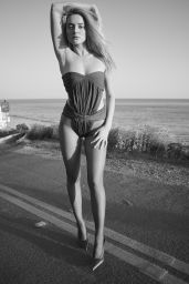 Charlotte Lawrence - ContentMode Magazine May 2024