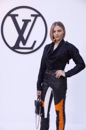 Chloe Moretz – Louis Vuitton Photocall Fashion Show in Barcelona 05-23-2024