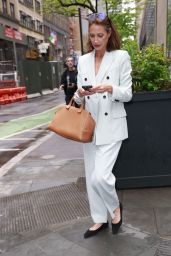 Christy Turlington Out in New York 05-08-2024